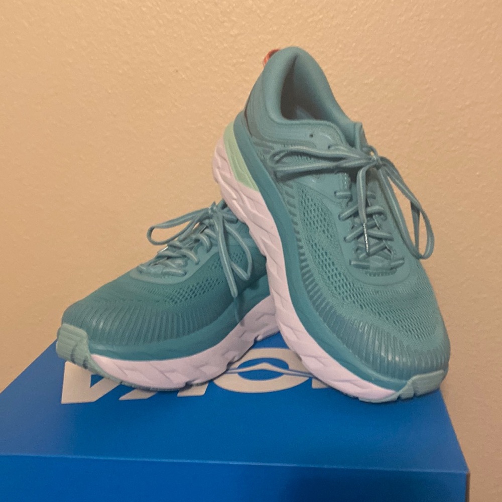 HOKA BONDI